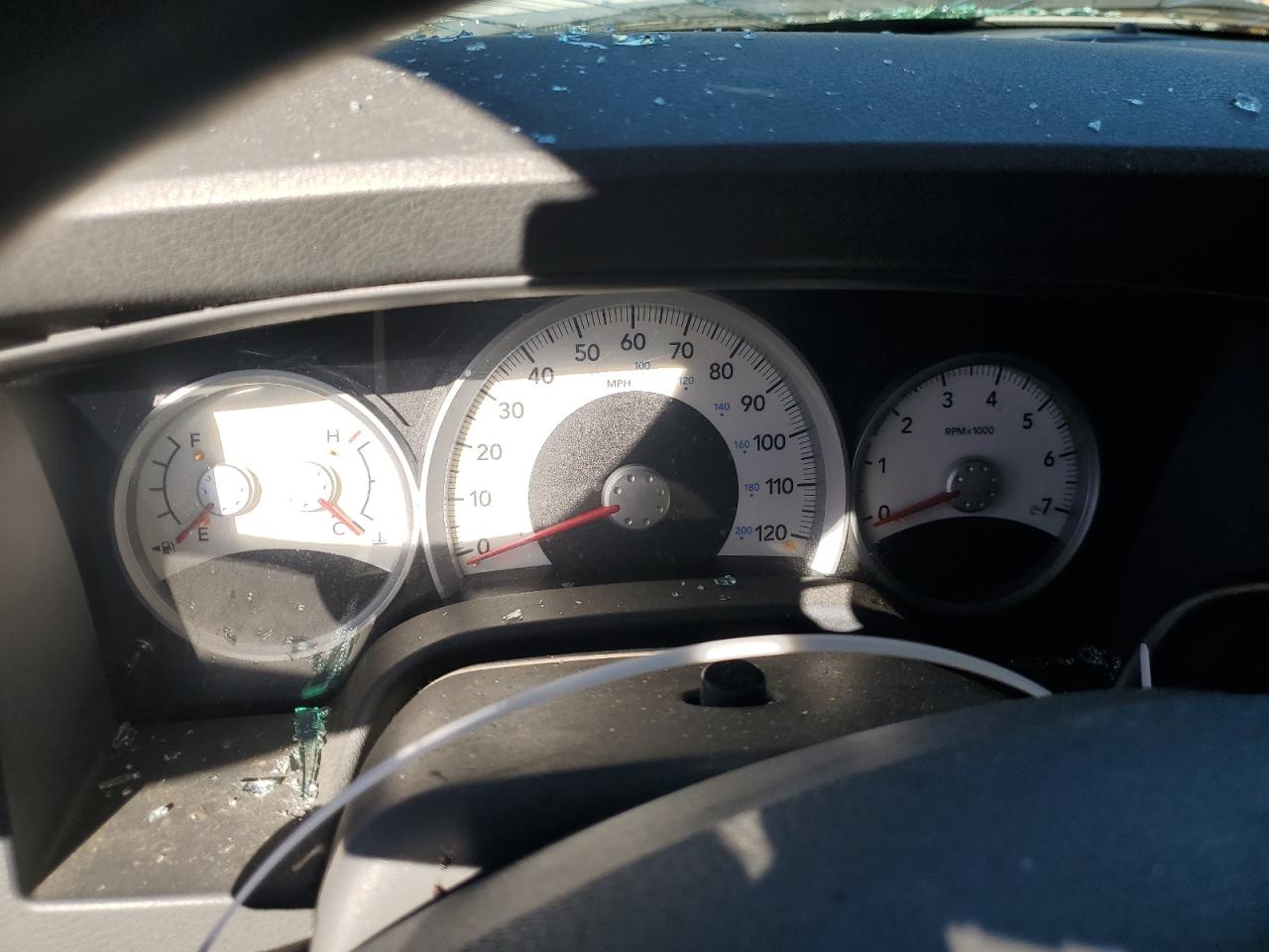 2005 Dodge Durango Slt VIN: 1D4HB48N25F577690 Lot: 82481015