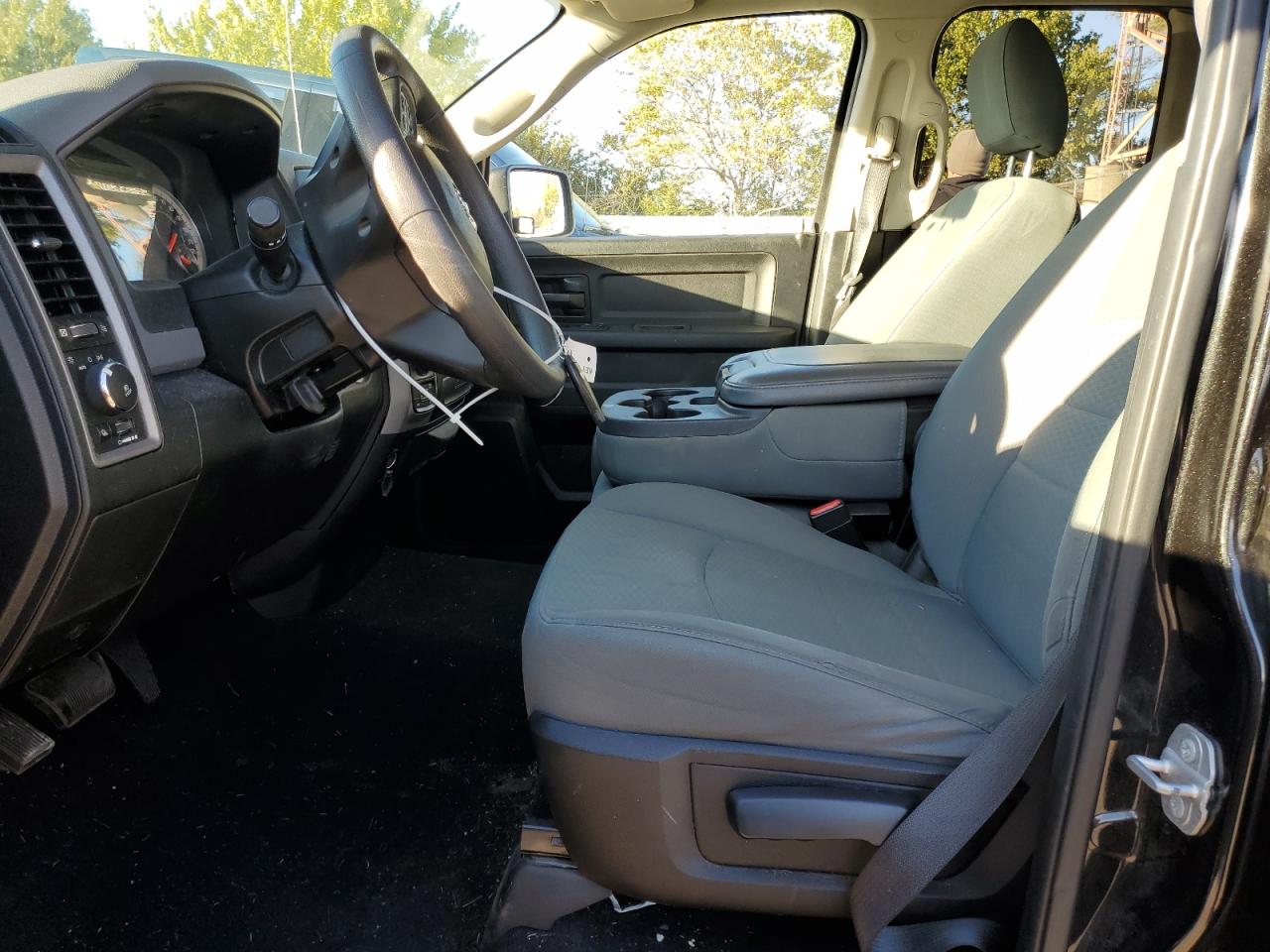 2017 Ram 1500 St VIN: 1C6RR7FT1HS607944 Lot: 82391635