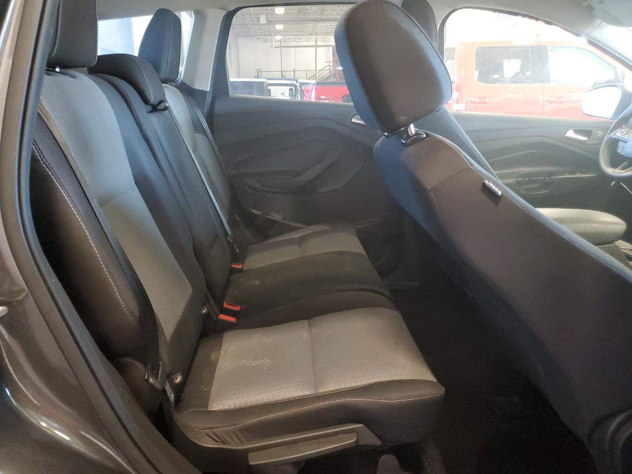 2017 Ford Escape Se VIN: 1FMCU9GD3HUF08087 Lot: 85761825