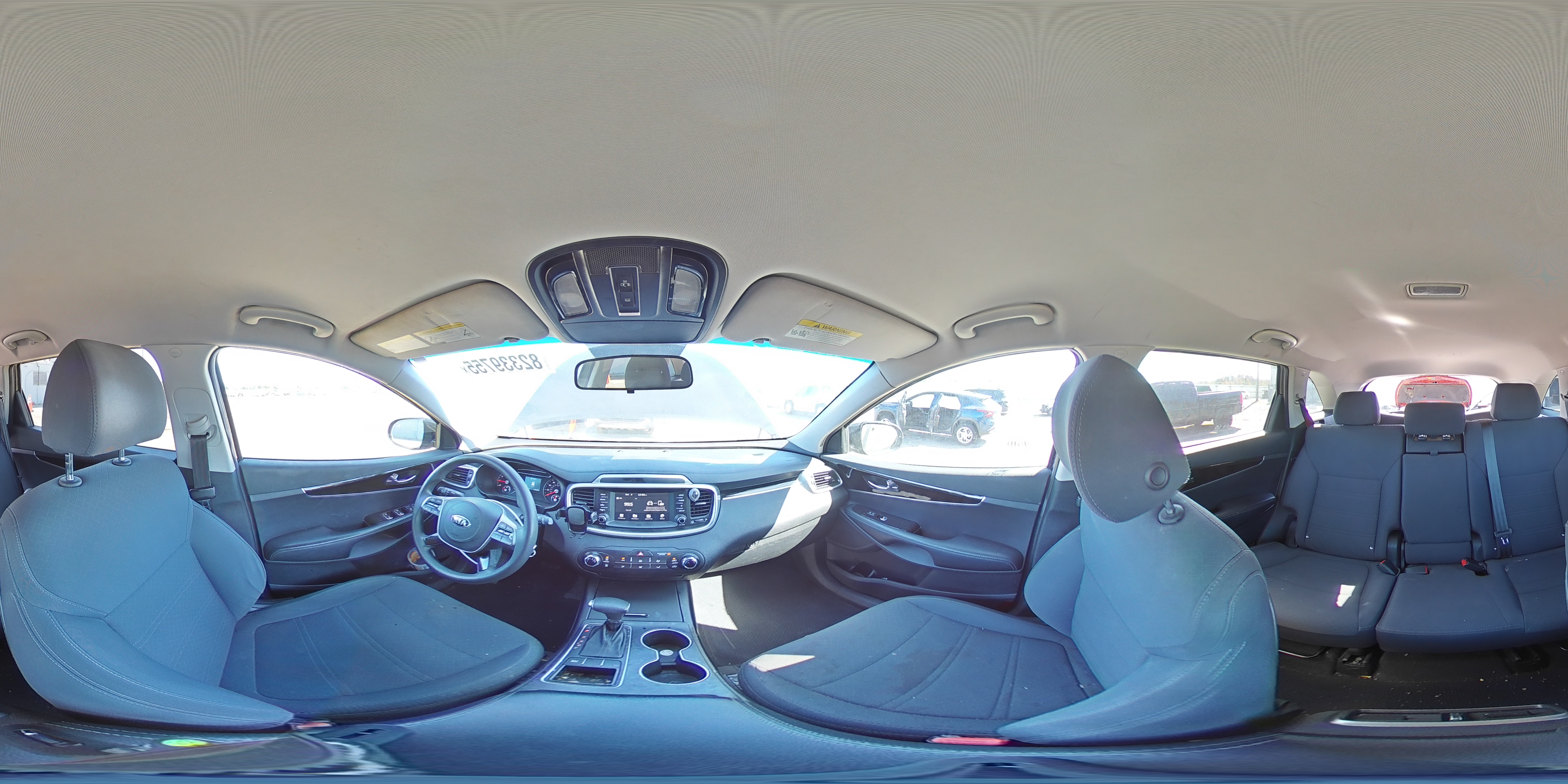 2019 Kia Sorento L VIN: 5XYPG4A37KG570522 Lot: 82339755