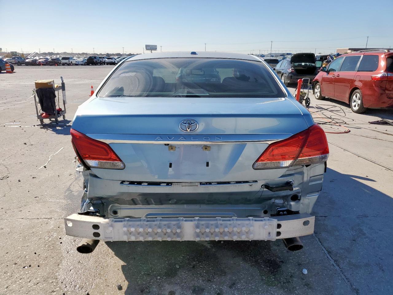 2012 Toyota Avalon Base VIN: 4T1BK3DB0CU457075 Lot: 90848325