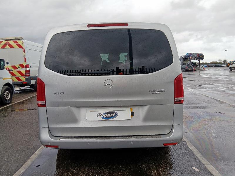 2017 MERCEDES-BENZ VITO 119CDI SPORT CREW VAN 7G-TRONIC