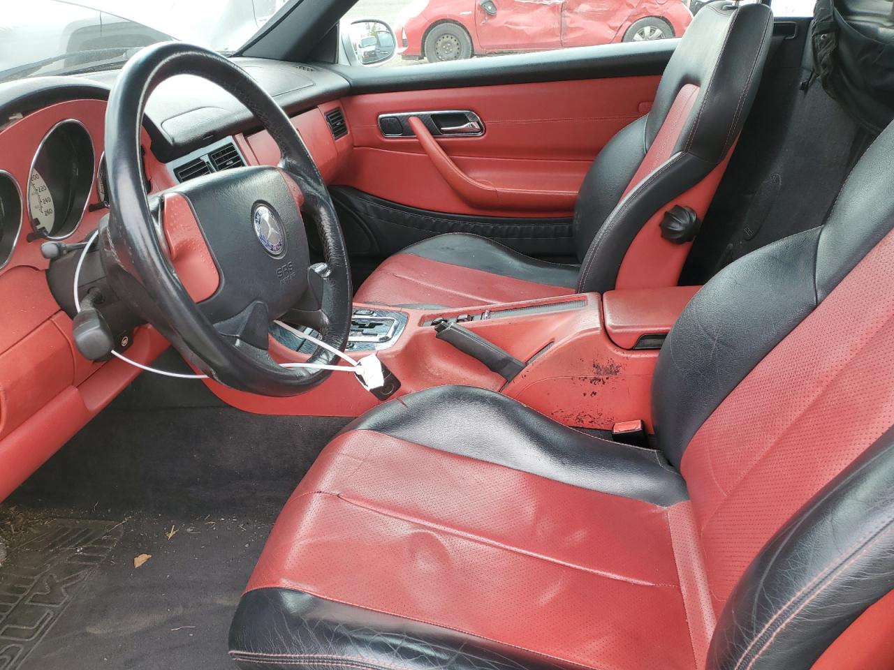 1998 Mercedes-Benz Slk 230 Kompressor VIN: WDBKK47F6WF038485 Lot: 86508225