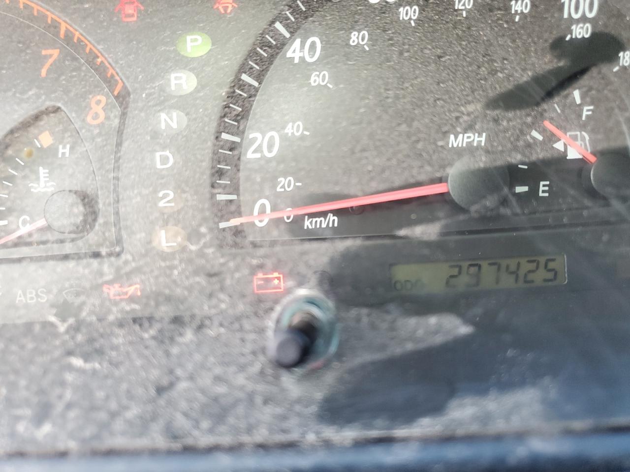 2003 Toyota Camry Le VIN: 4T1BE32K13U252150 Lot: 82199885