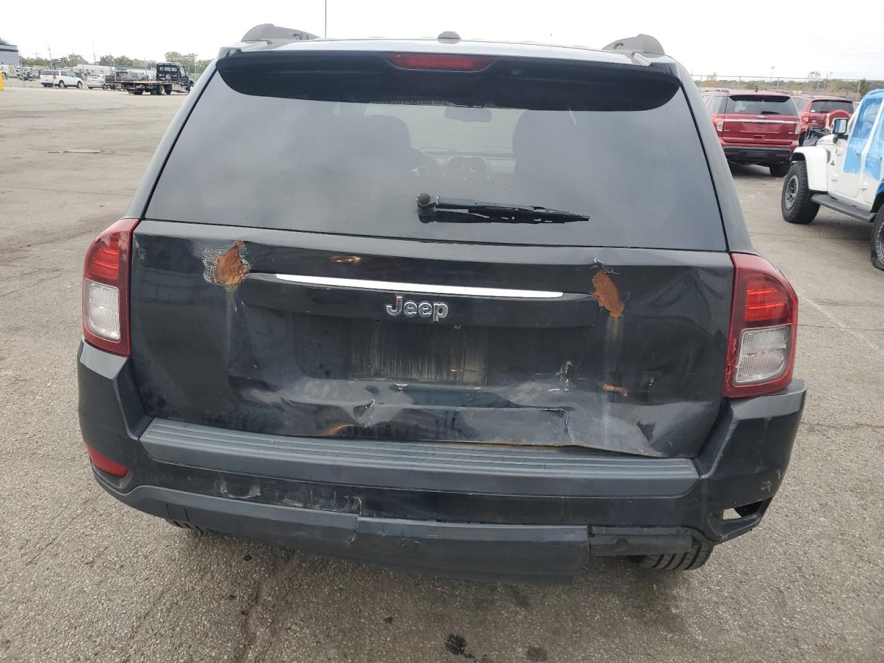 2016 Jeep Compass Latitude VIN: 1C4NJDEB7GD779582 Lot: 82702825