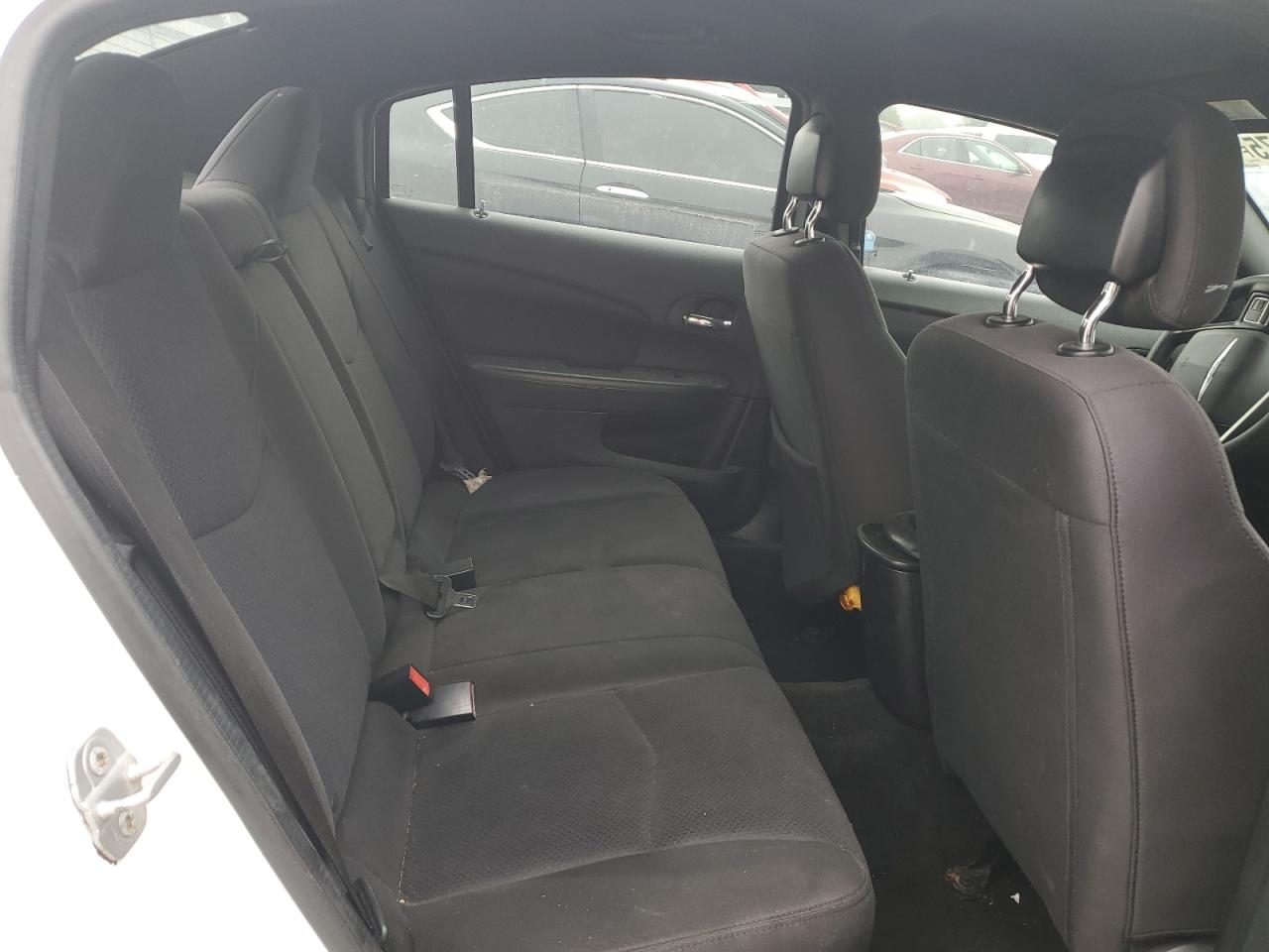 2014 Chrysler 200 Lx VIN: 1C3CCBAB9EN205637 Lot: 90900575