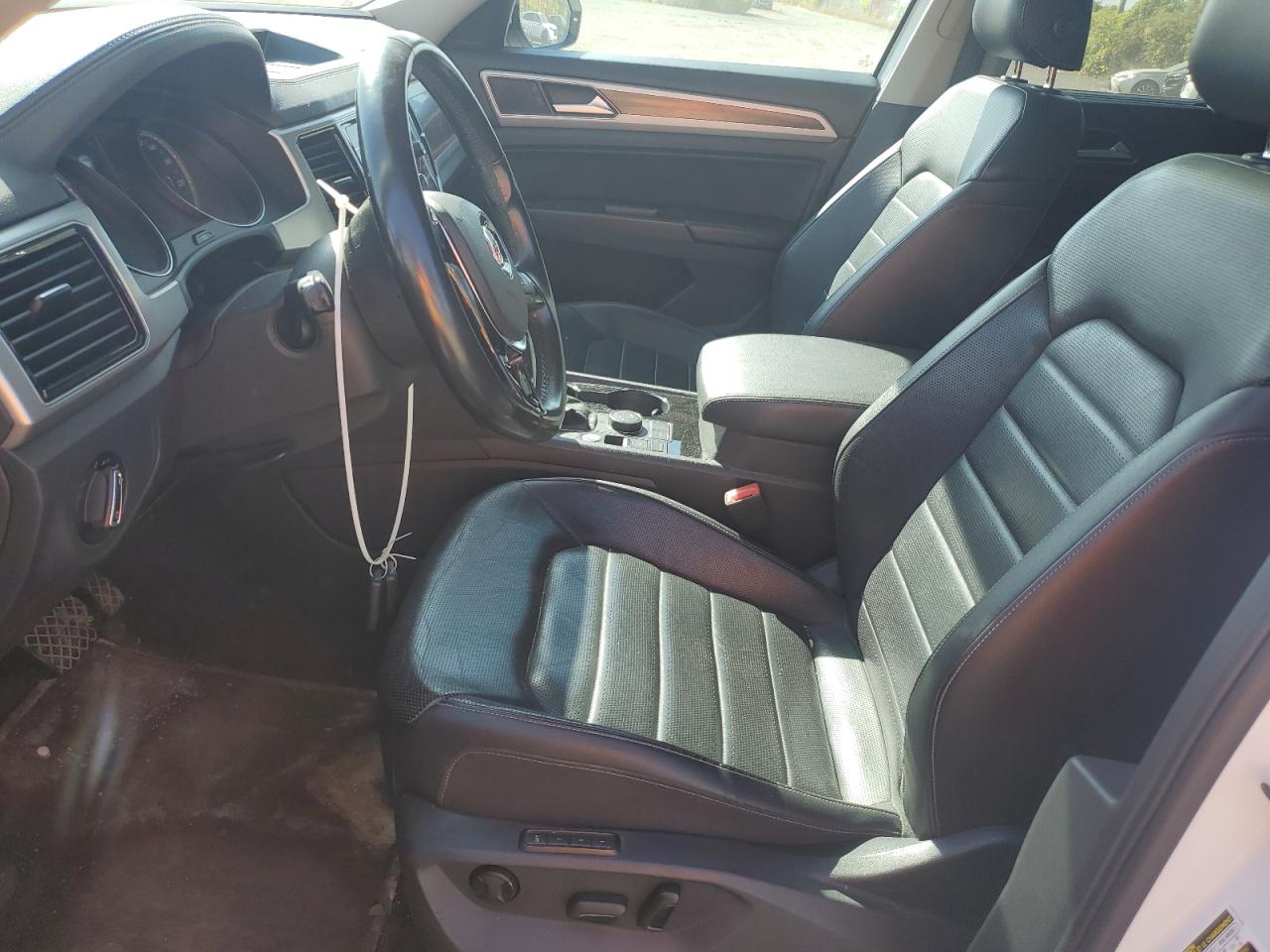 2018 Volkswagen Atlas Sel VIN: 1V2MR2CA1JC568067 Lot: 85173735