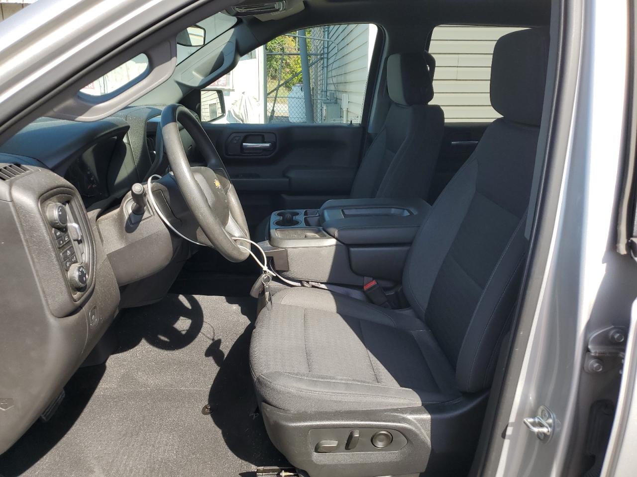 2022 Chevrolet Silverado K1500 Custom VIN: 3GCPDBEK3NG512184 Lot: 84816405