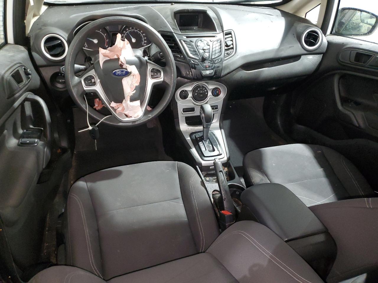 2019 Ford Fiesta Se VIN: 3FADP4BJ1KM125489 Lot: 90530515