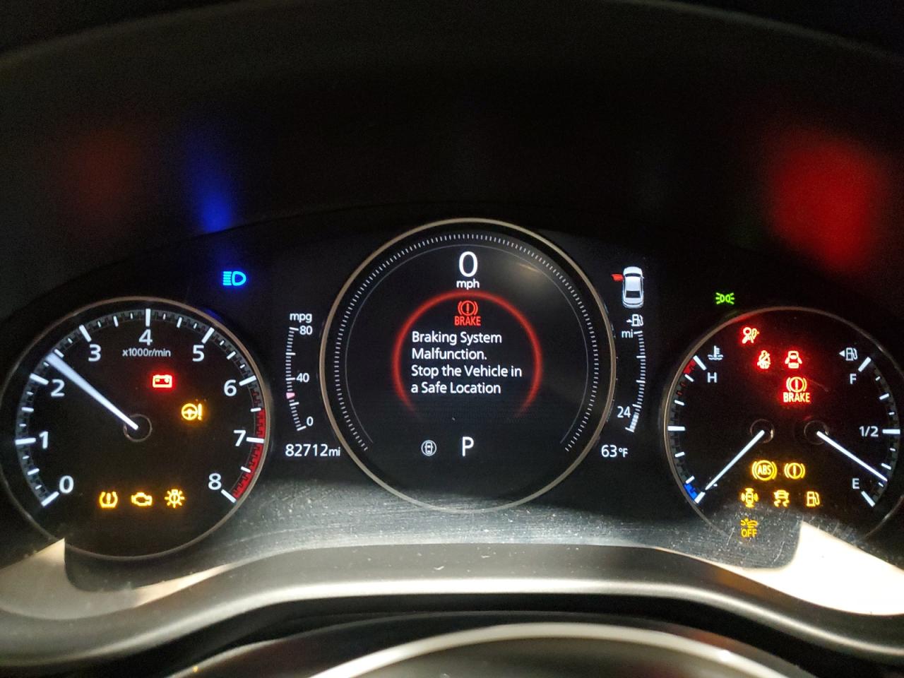 2021 Mazda 3 Select VIN: JM1BPABL4M1315921 Lot: 82449065