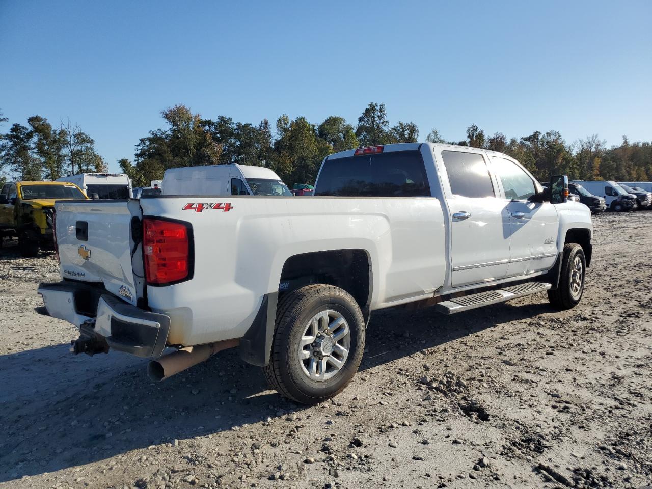 2019 Chevrolet Silverado K3500 High Country white null diesel 1GC4KYEY0KF195123 photo #4