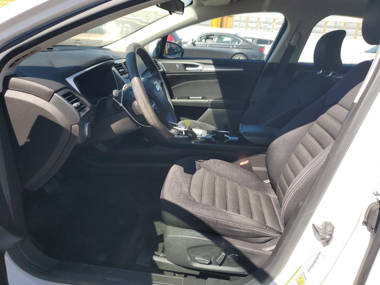 2015 Ford Fusion Se VIN: 3FA6P0H78FR265979 Lot: 82193975