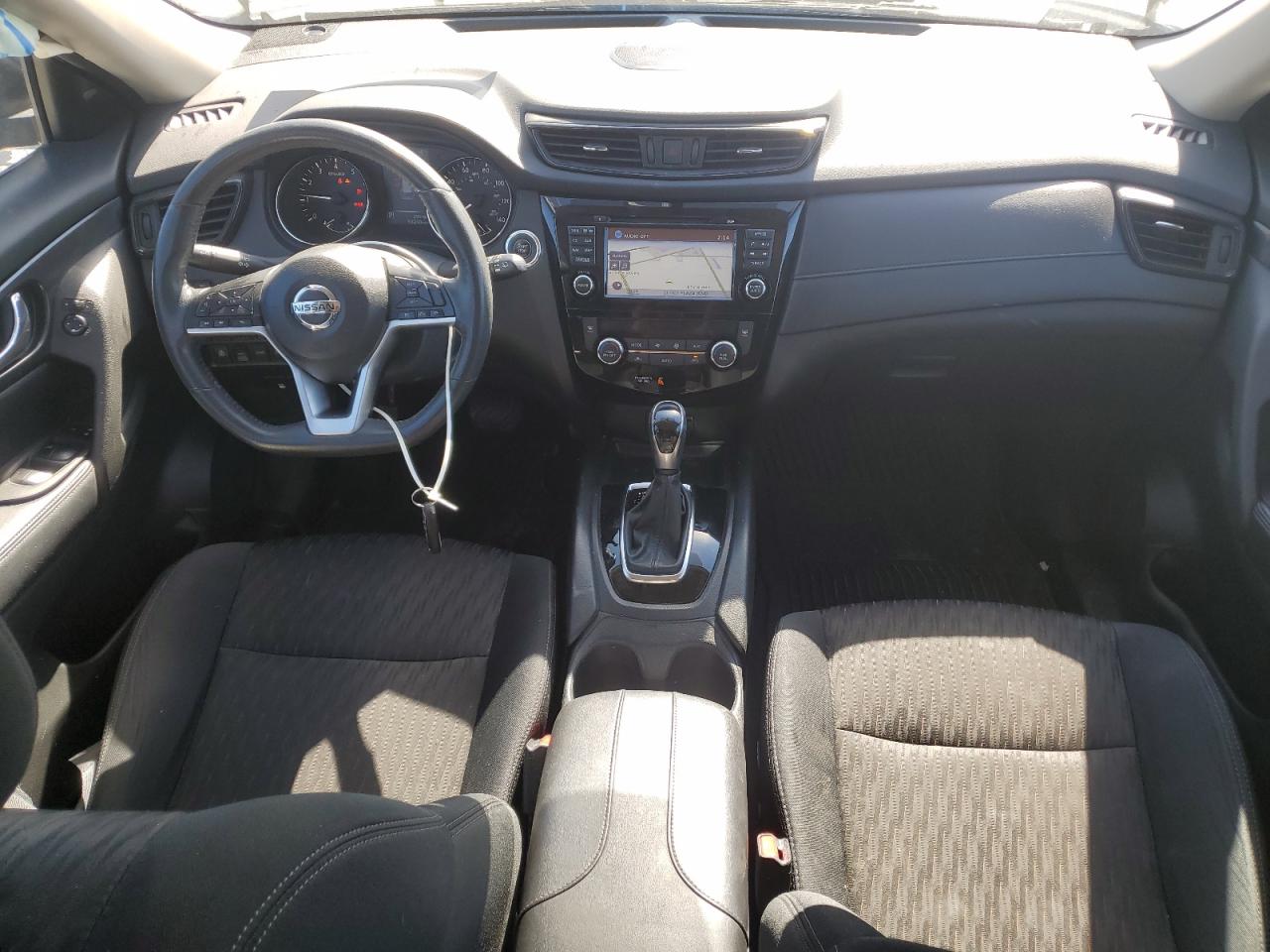 2017 Nissan Rogue Sv VIN: 5N1AT2MV9HC770930 Lot: 86084095