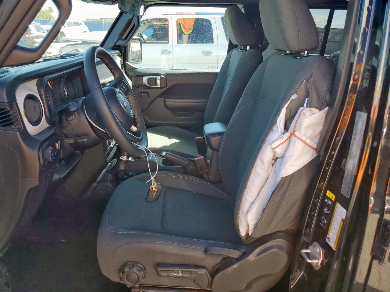 2024 Jeep Wrangler Sport VIN: 1C4PJXDN4RW104446 Lot: 82267925