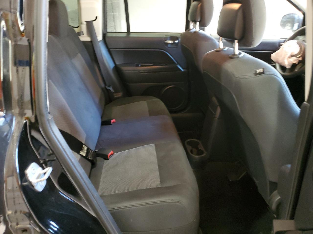 2014 Jeep Compass Sport VIN: 1C4NJDBB6ED504433 Lot: 86269735