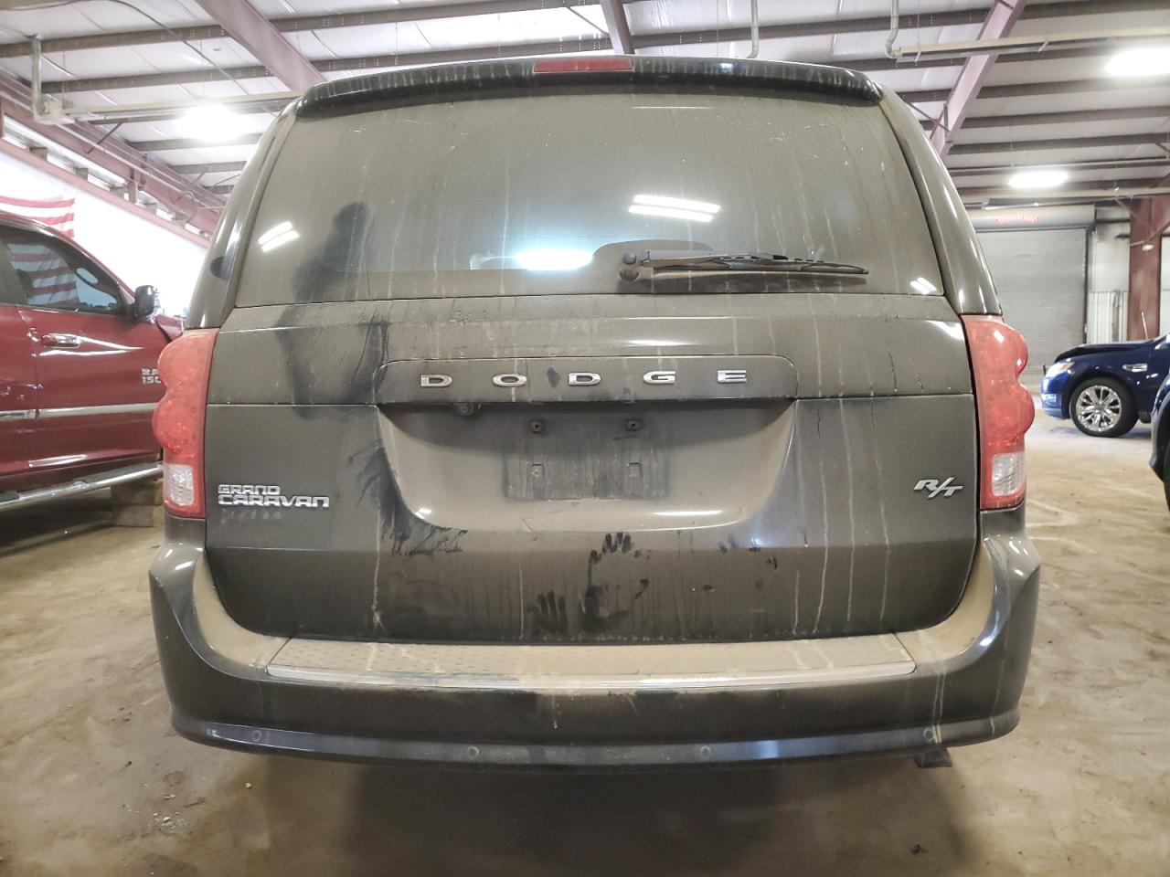 2011 Dodge Grand Caravan R/T VIN: 2D4RN7DG1BR741875 Lot: 81955335