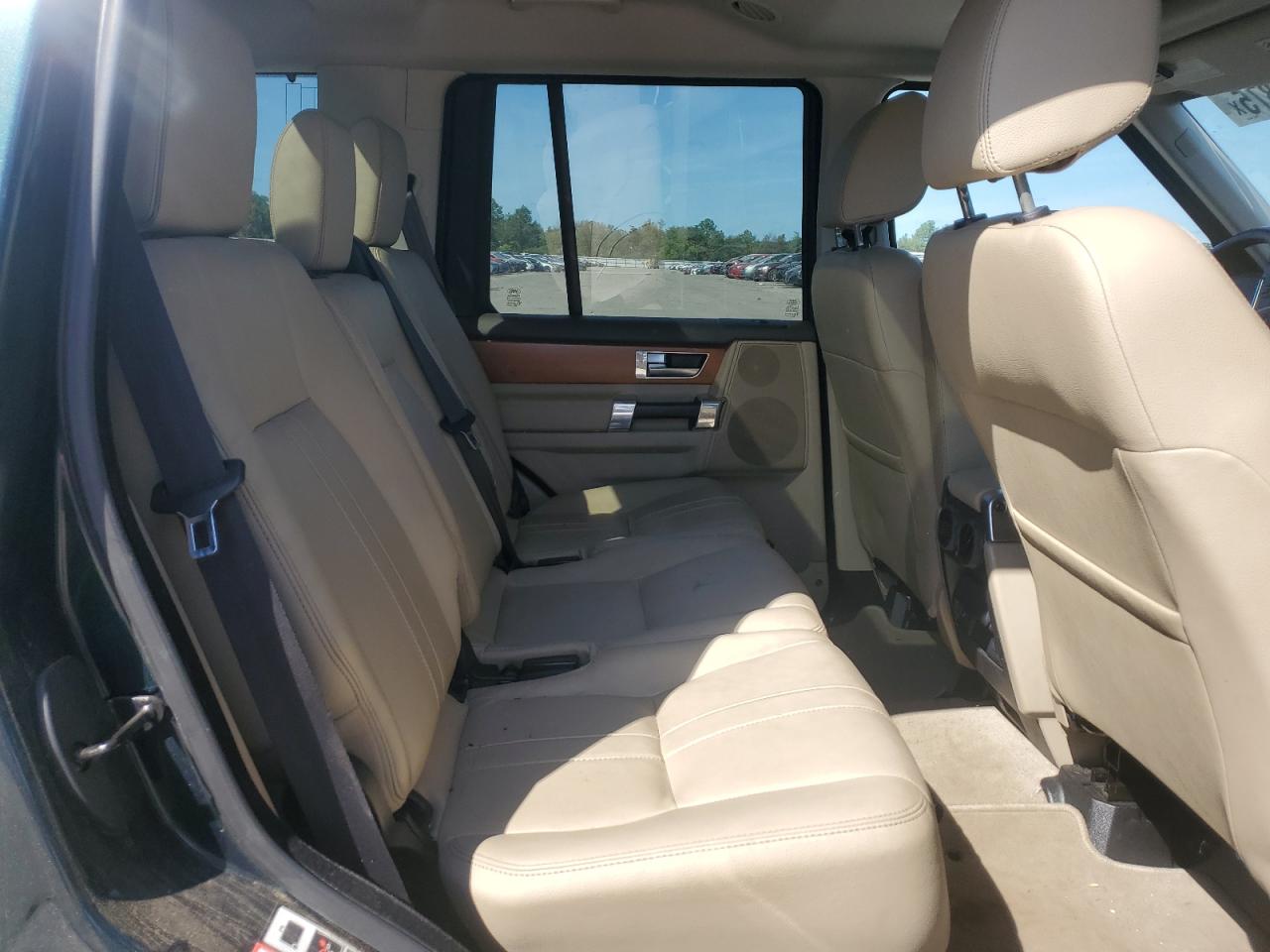 2015 Land Rover Lr4 Hse VIN: SALAG2V67FA744165 Lot: 85281875