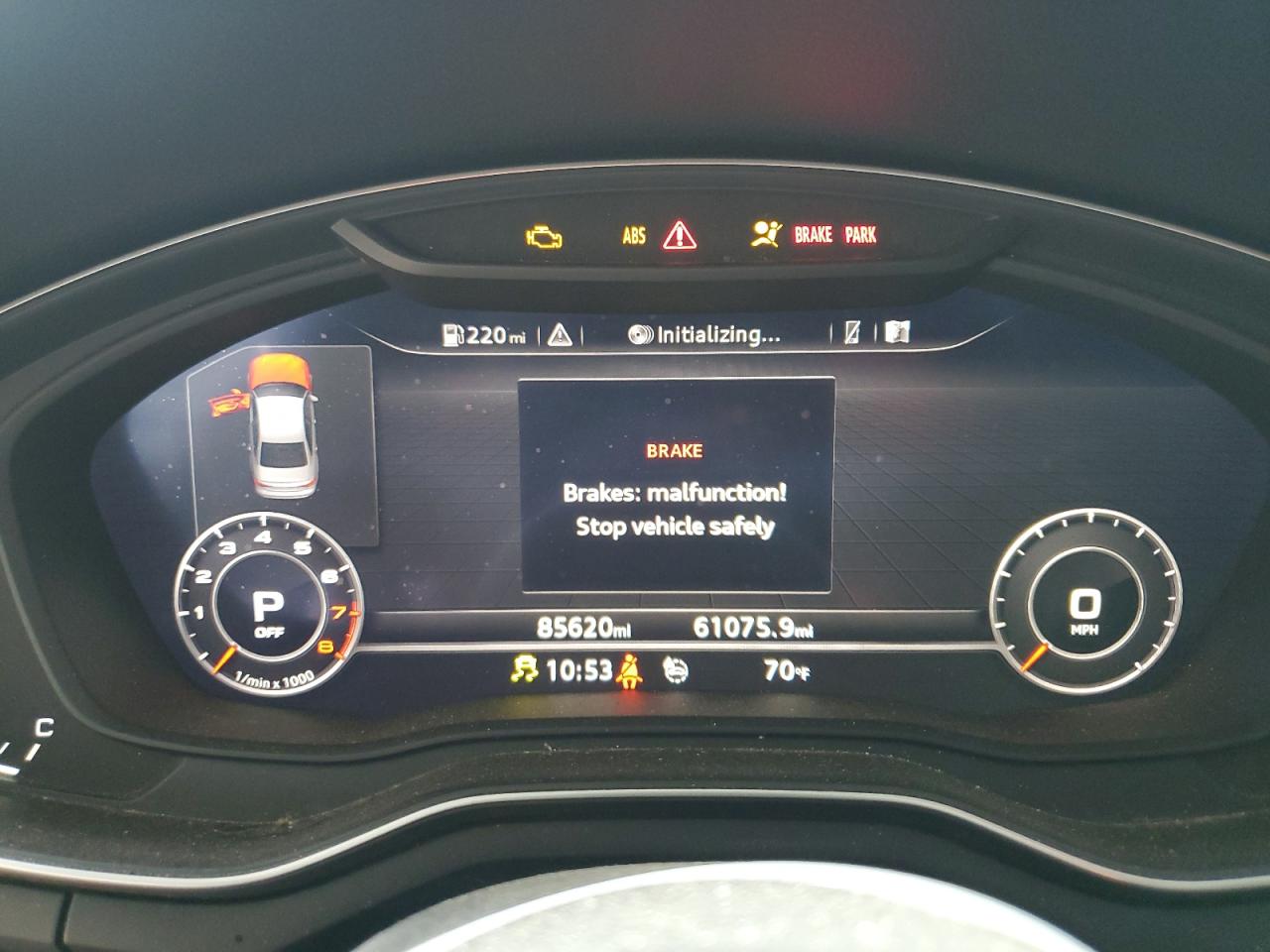 2019 Audi A4 Premium Plus VIN: WAUENAF47KA109587 Lot: 82287935