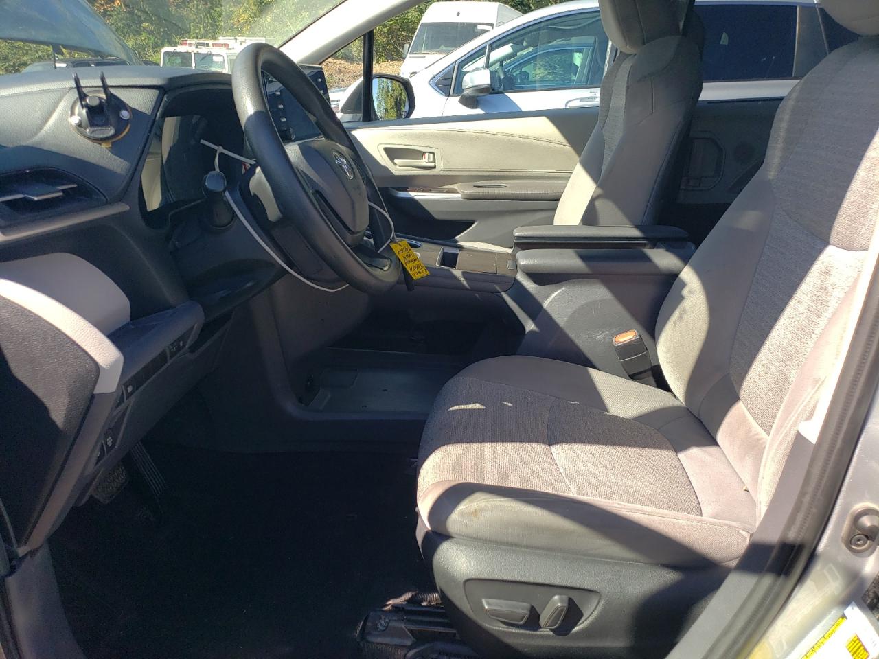 2022 Toyota Sienna Le VIN: 5TDKRKEC8NS116595 Lot: 85695915