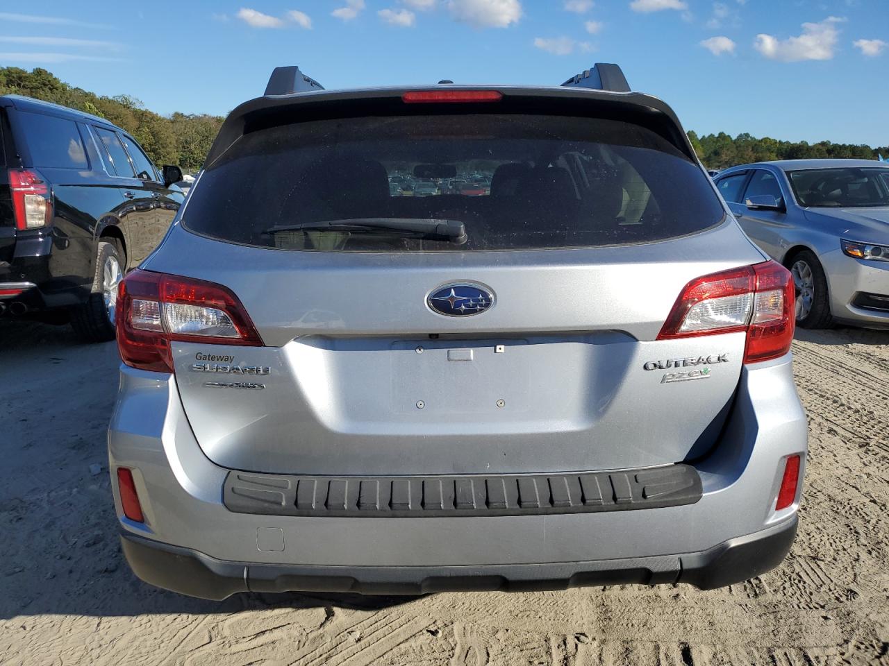 2015 Subaru Outback 2.5I Limited VIN: 4S4BSALC0F3353419 Lot: 85563605