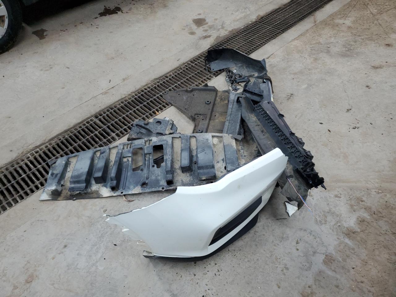 2019 Nissan Rogue S VIN: KNMAT2MV7KP527931 Lot: 85749955