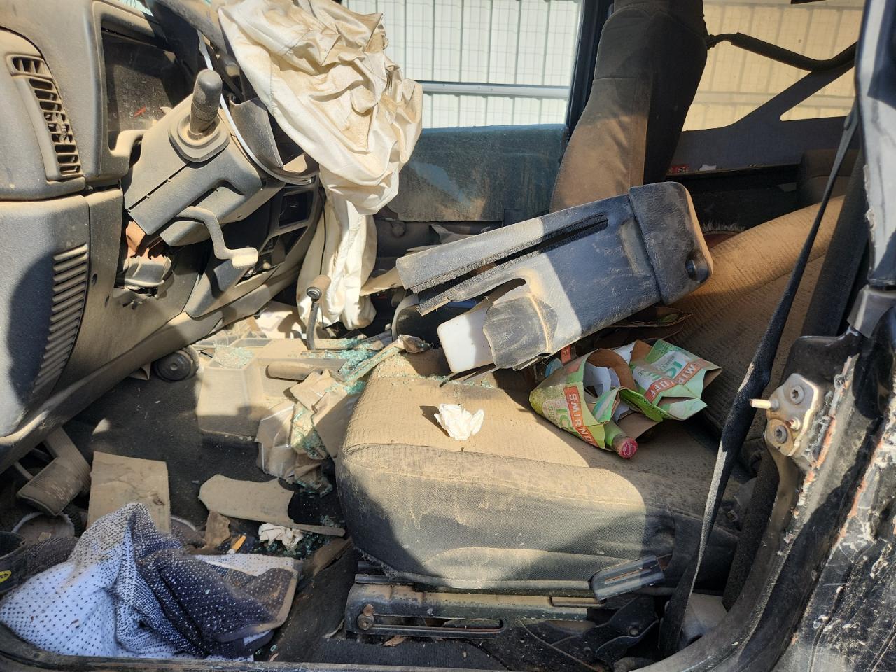 2005 Jeep Wrangler / Tj Unlimited VIN: 1J4FA44S75P317650 Lot: 84567245