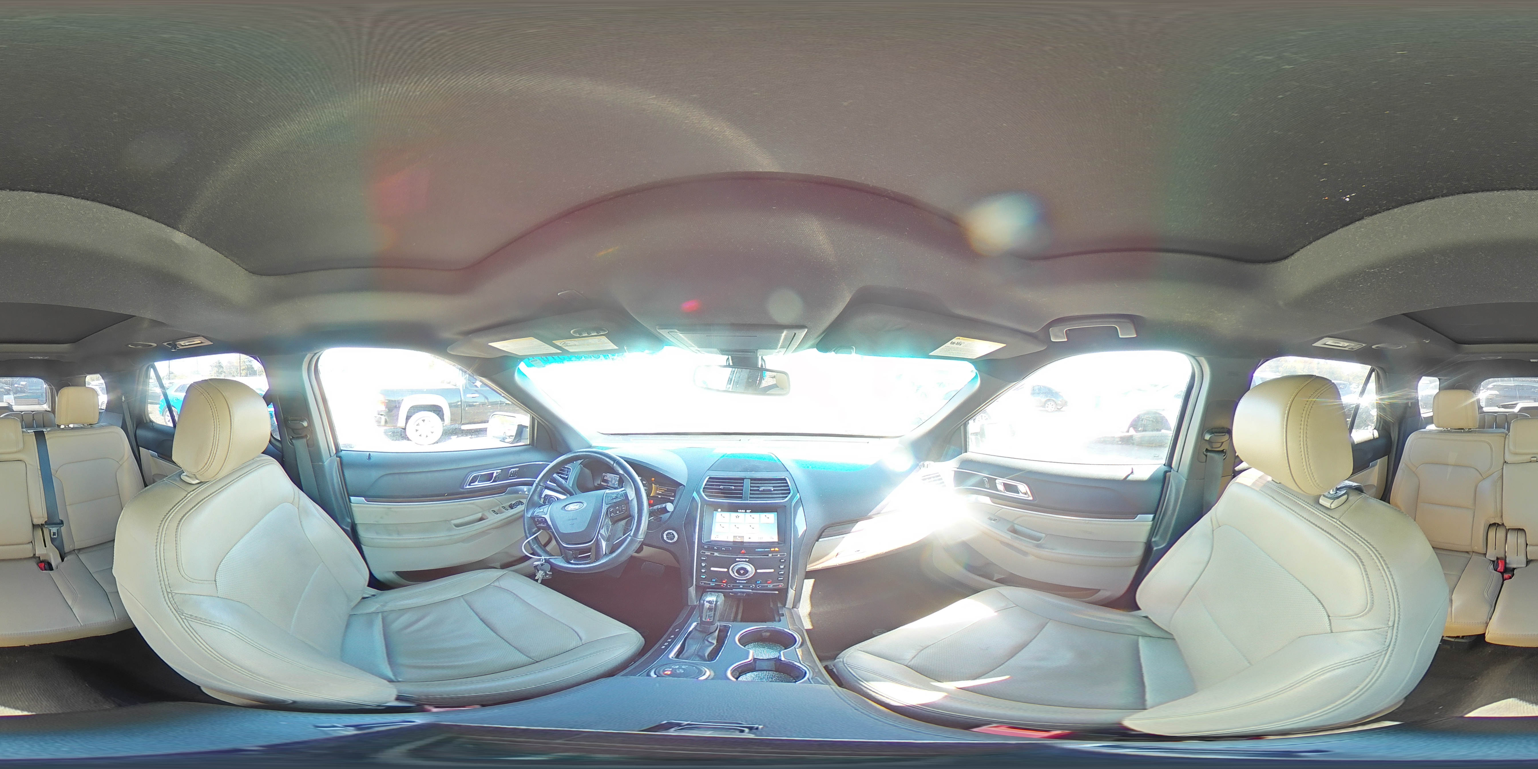 2017 Ford Explorer Limited VIN: 1FM5K8F8XHGB18695 Lot: 82319705