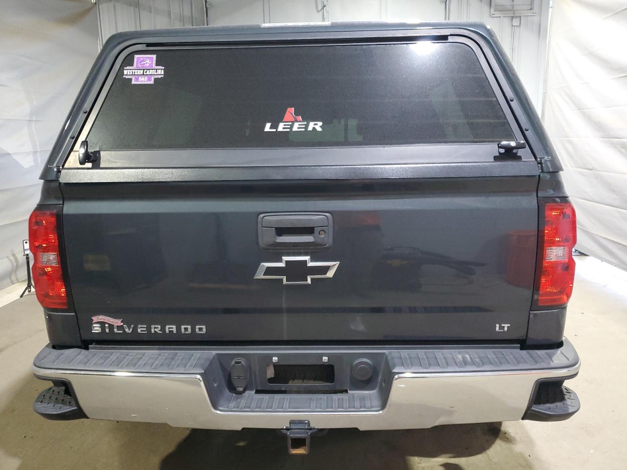 2018 Chevrolet Silverado K1500 Lt VIN: 3GCUKREC0JG105685 Lot: 84740045