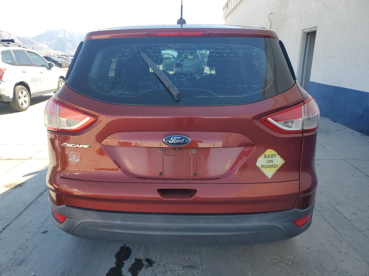 2016 Ford Escape S VIN: 1FMCU0F73GUB99890 Lot: 84983855