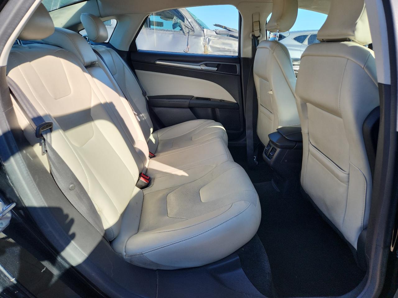 2016 Ford Fusion Titanium VIN: 3FA6P0K92GR160480 Lot: 87106035