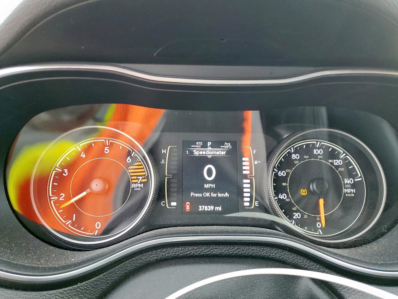 2019 Jeep Cherokee Latitude Plus VIN: 1C4PJLLB2KD377693 Lot: 90066355