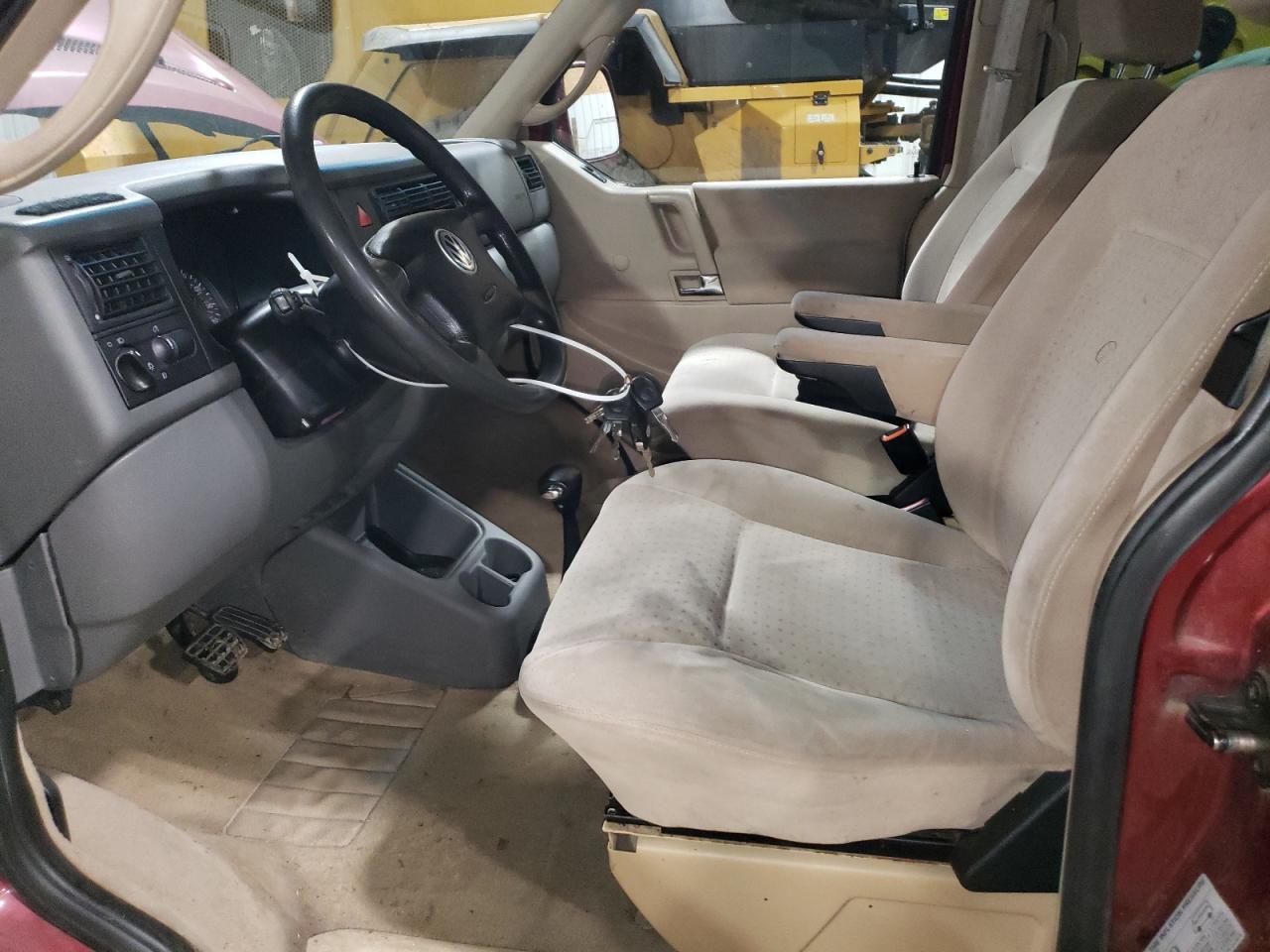 2001 Volkswagen Eurovan Gls VIN: WV2KB47051H148293 Lot: 91130645