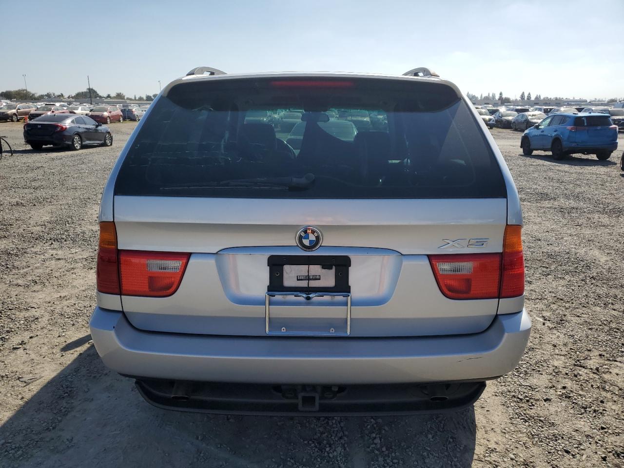 Фото: 5UXFA53583LV94365