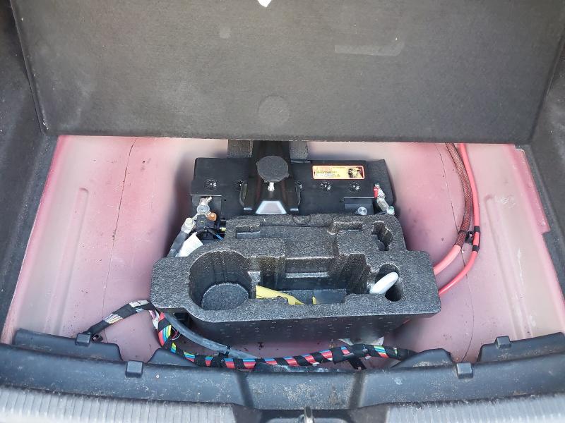 2015 JAGUAR XE 2.0D R-SPORT 4DR AUTO