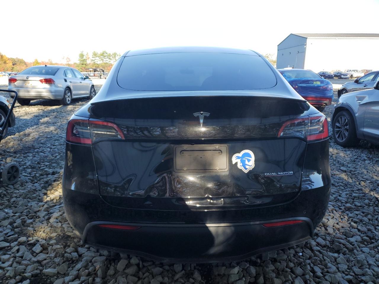 2022 Tesla Model Y VIN: 7SAYGDEF2NF346498 Lot: 89624865