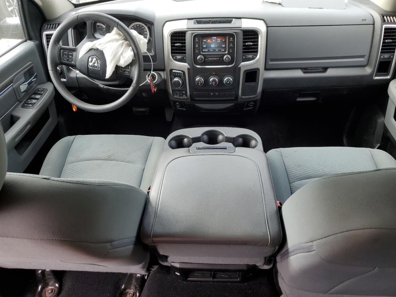 2019 Ram 1500 Classic Slt VIN: 1C6RR7TT1KS695745 Lot: 83765845