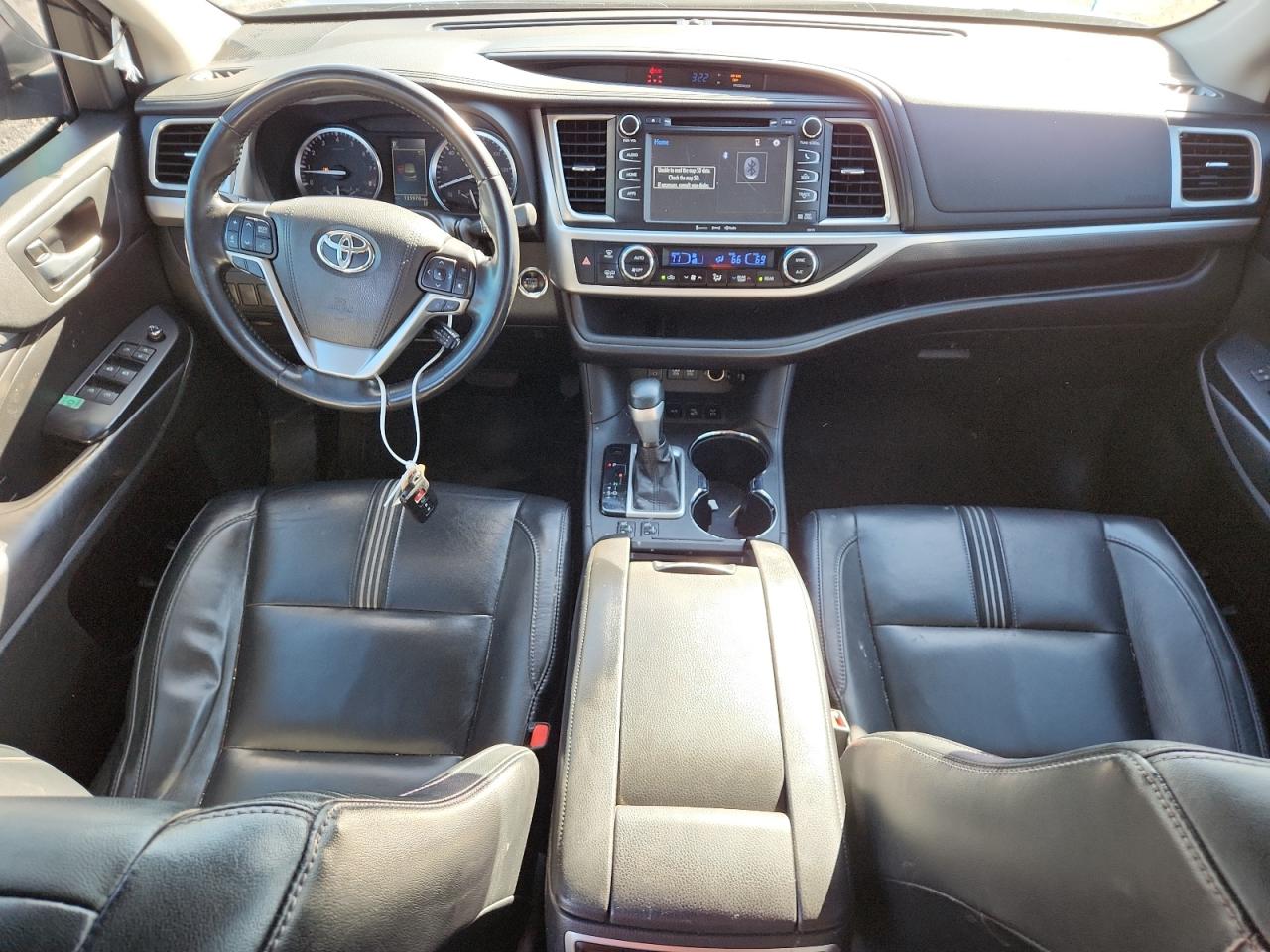 2018 Toyota Highlander Se VIN: 5TDJZRFH7JS497980 Lot: 84791835