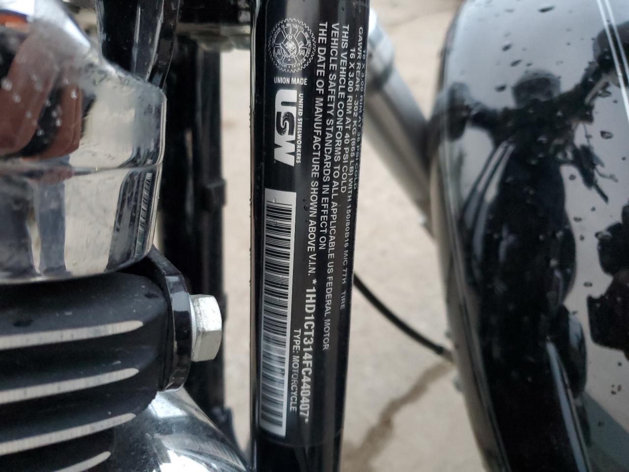 2015 Harley-Davidson Xl1200 C VIN: 1HD1CT314FC440407 Lot: 86510275