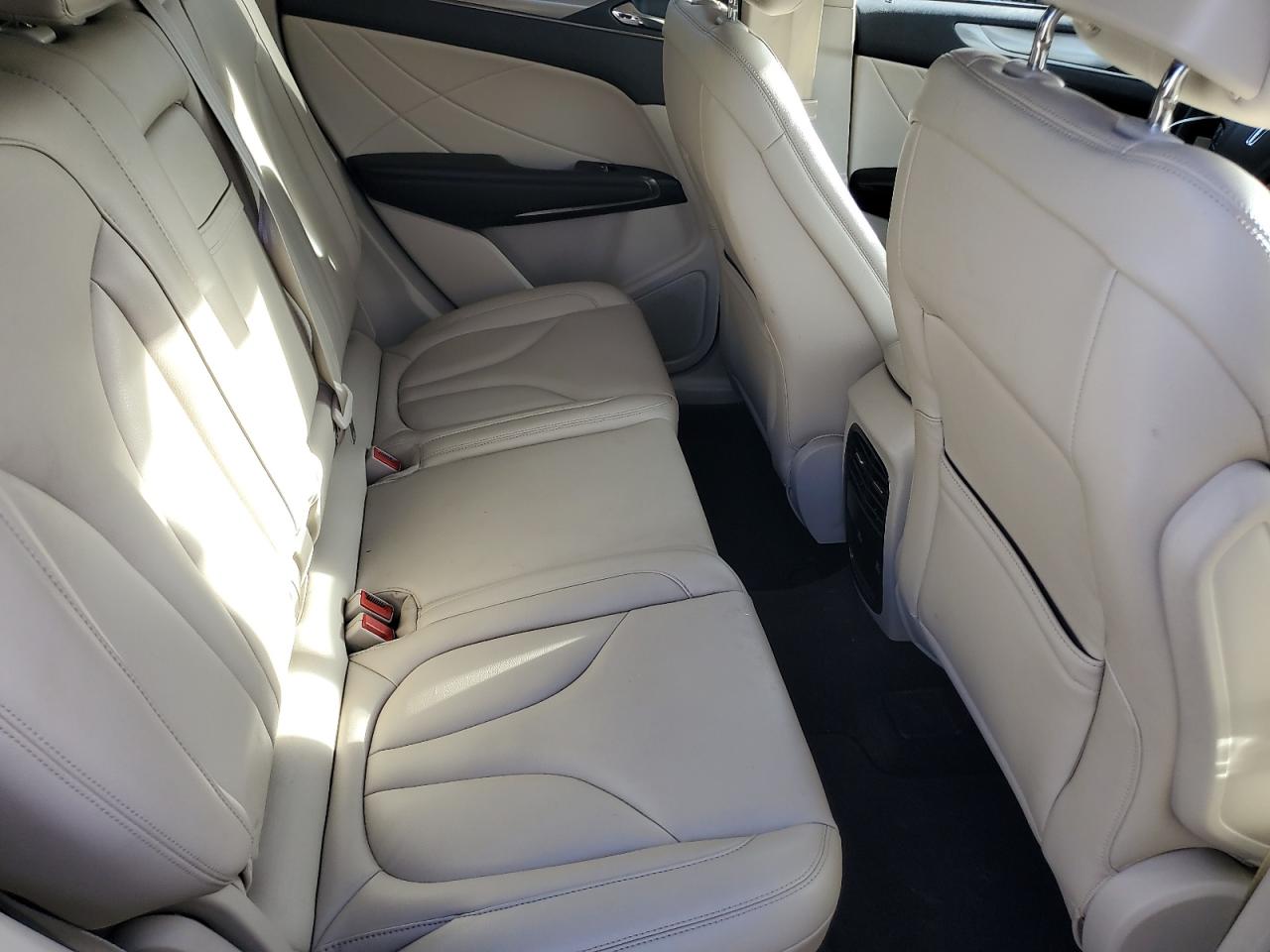 2019 Lincoln Mkc VIN: 5LMCJ1D93KUL16361 Lot: 86312575