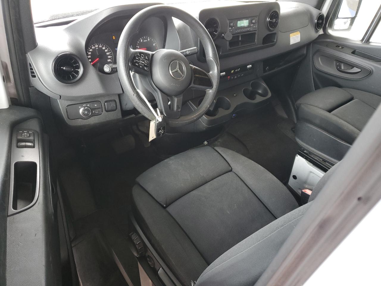 2020 Mercedes-Benz Sprinter 2500 VIN: W1X4EBHY2LP245189 Lot: 84895975