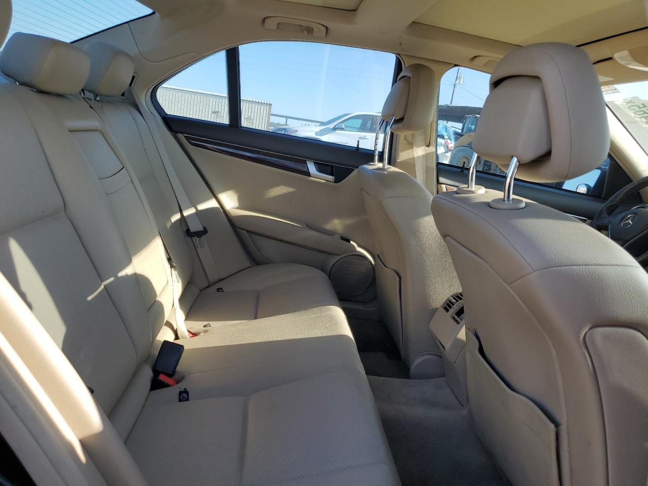 2012 Mercedes-Benz C 250 VIN: WDDGF4HB4CR194158 Lot: 82659465