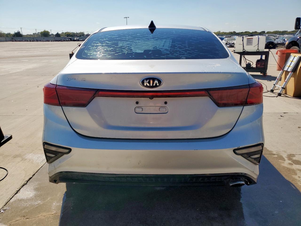 2019 Kia Forte Fe VIN: 3KPF24AD3KE010240 Lot: 85782575
