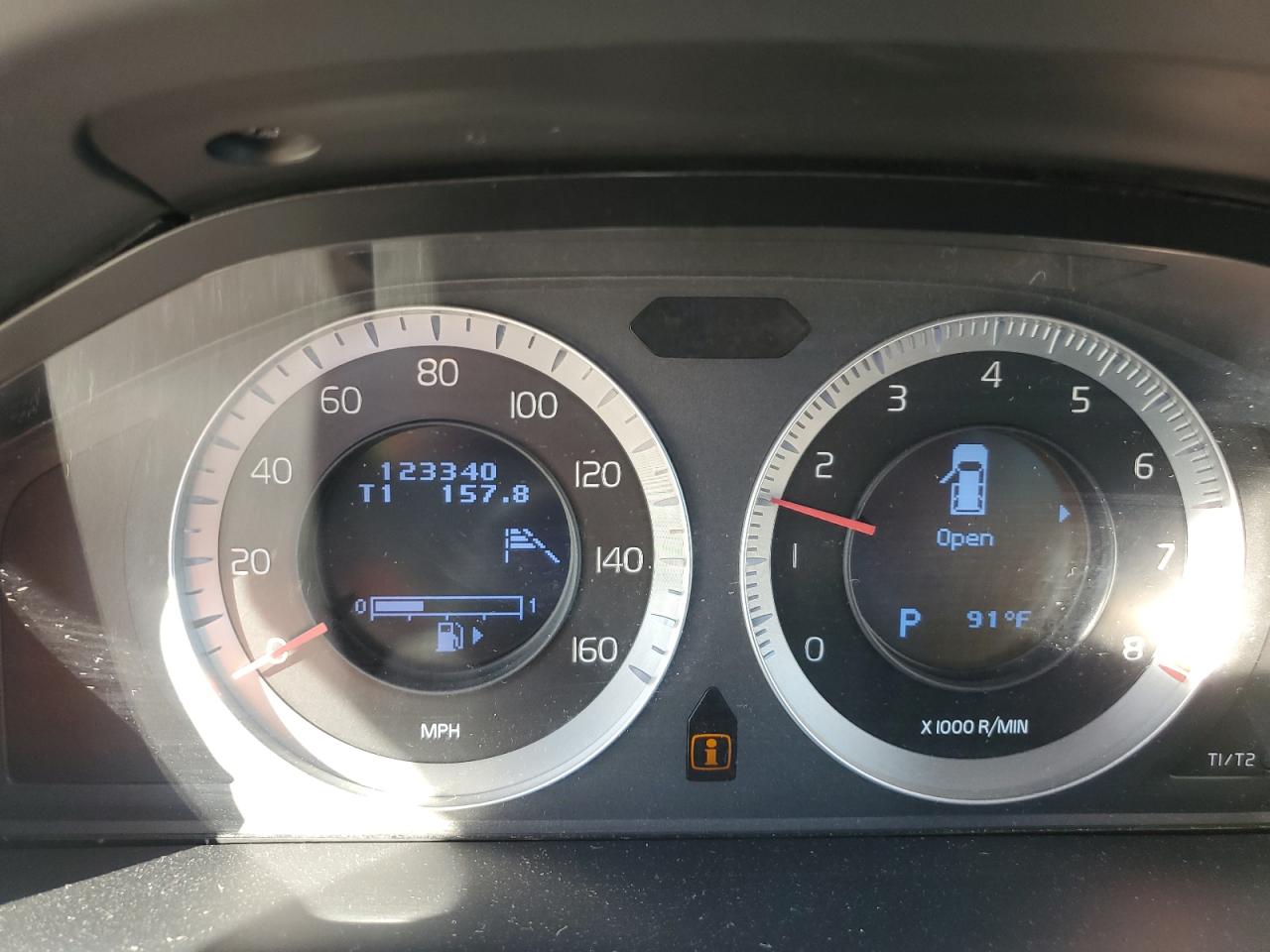 2010 Volvo Xc60 T6 VIN: YV4992DZ9A2023118 Lot: 82526425