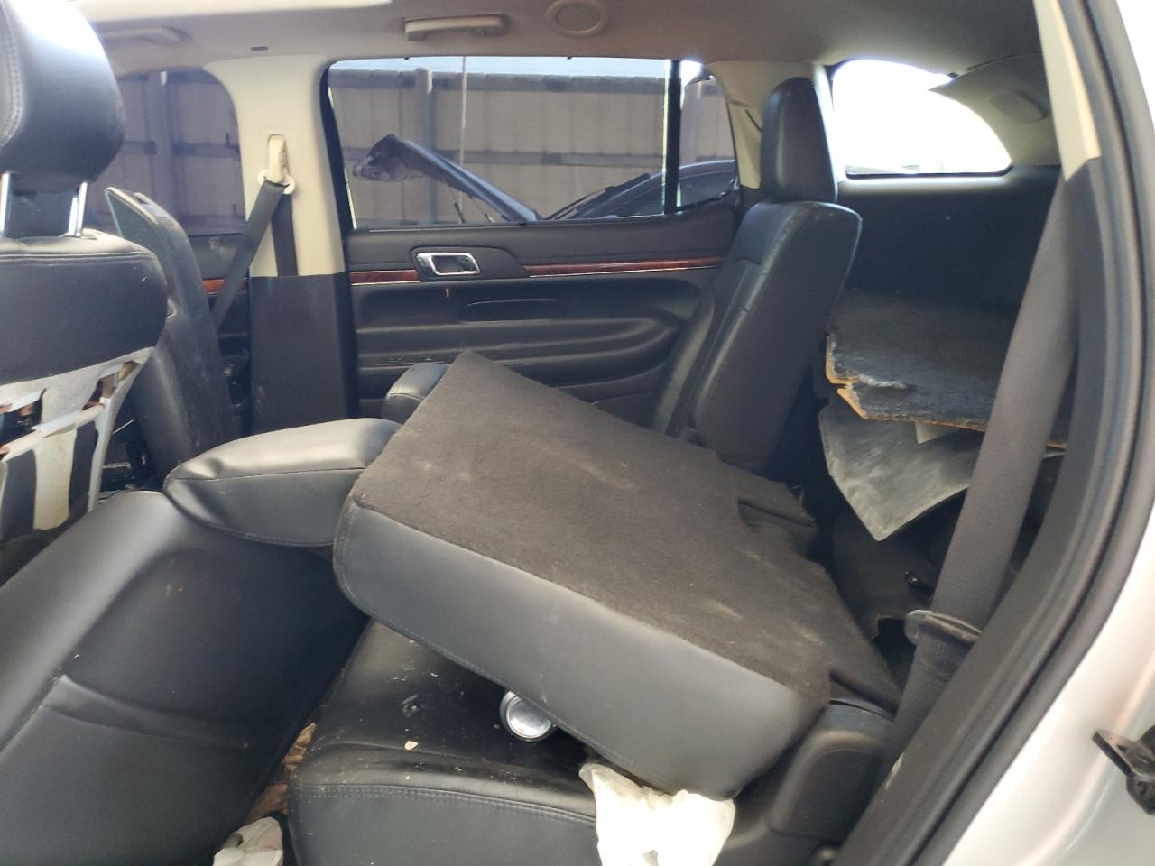 2014 Lincoln Mkt VIN: 2LMHJ5ATXEBL58797 Lot: 86784845