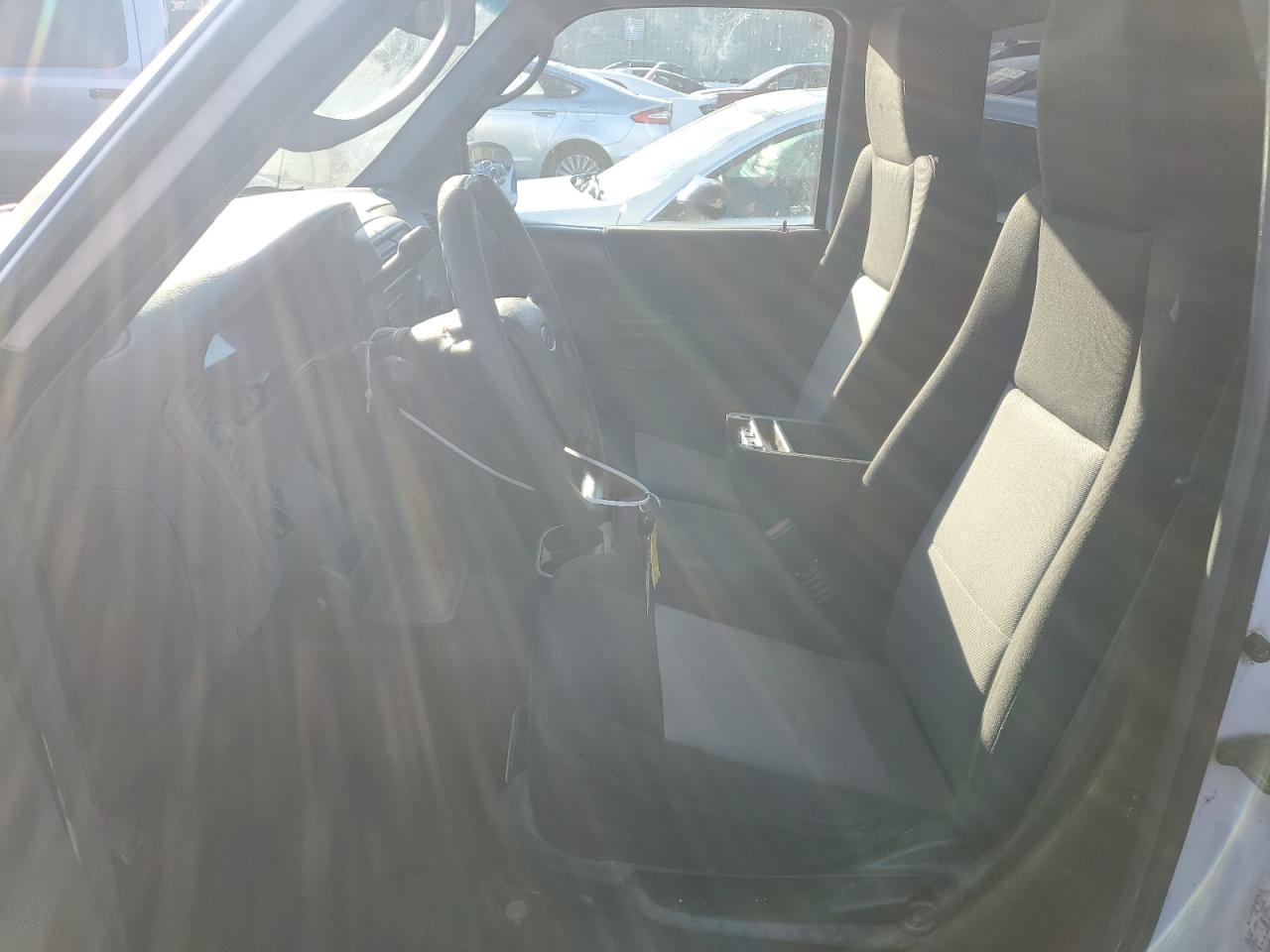 2005 Ford Ranger VIN: 1FTYR10U35PB07947 Lot: 81379865