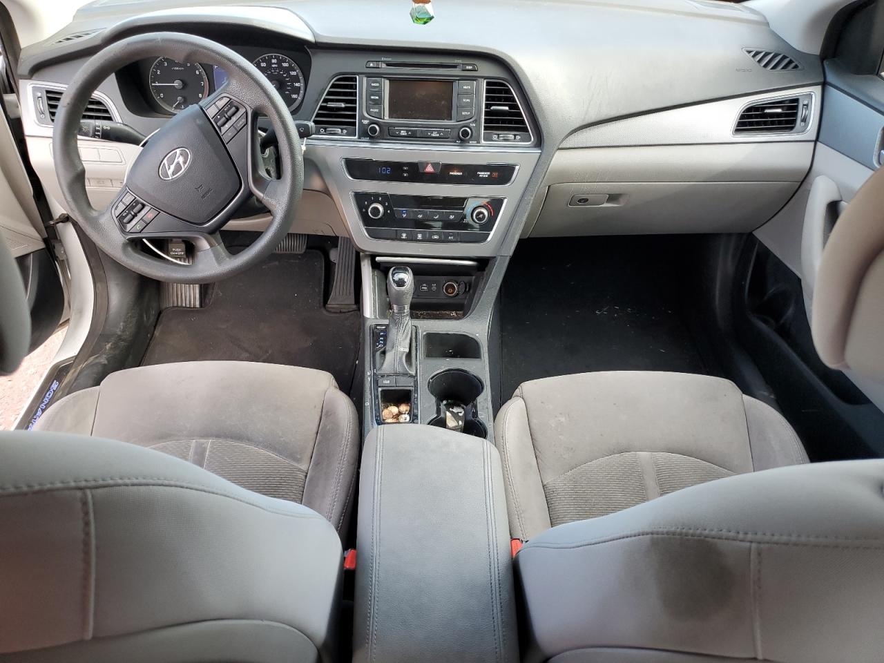 2015 Hyundai Sonata Se VIN: 5NPE24AF8FH205734 Lot: 84996725