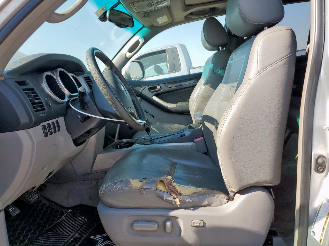 2005 Toyota 4Runner Limited VIN: JTEBT17R050054315 Lot: 82381965