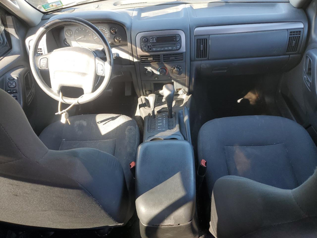 2004 Jeep Grand Cherokee Laredo VIN: 1J4GW48SX4C373684 Lot: 85924885