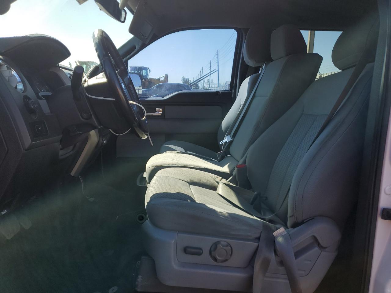 2012 Ford F150 Supercrew VIN: 1FTEW1CM4CFC17092 Lot: 90702095