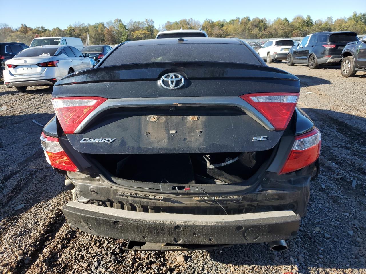 2016 Toyota Camry Le VIN: 4T1BF1FK2GU204593 Lot: 84817595